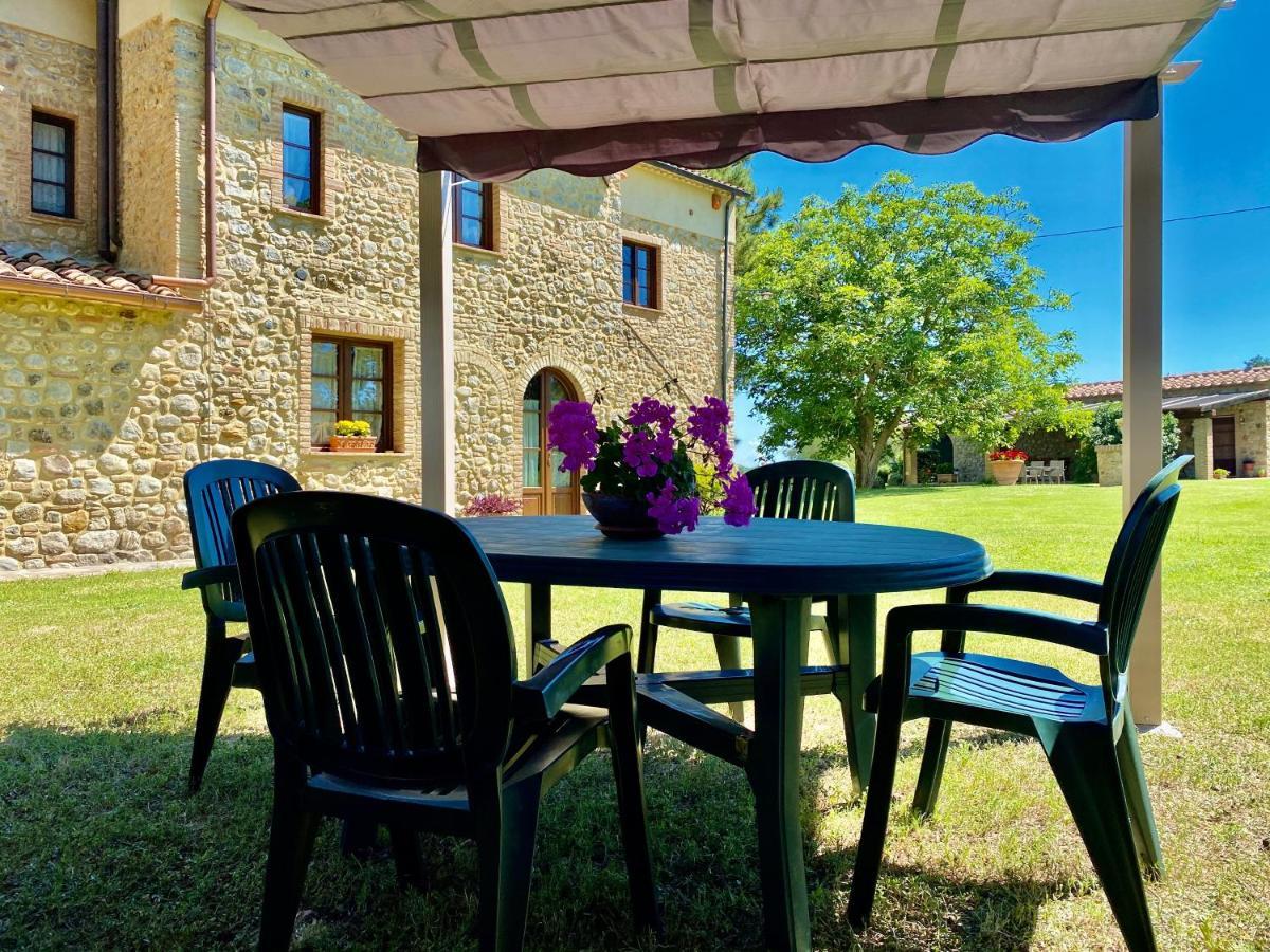 Agriturismo L'Antica Quercia Помаранче Экстерьер фото