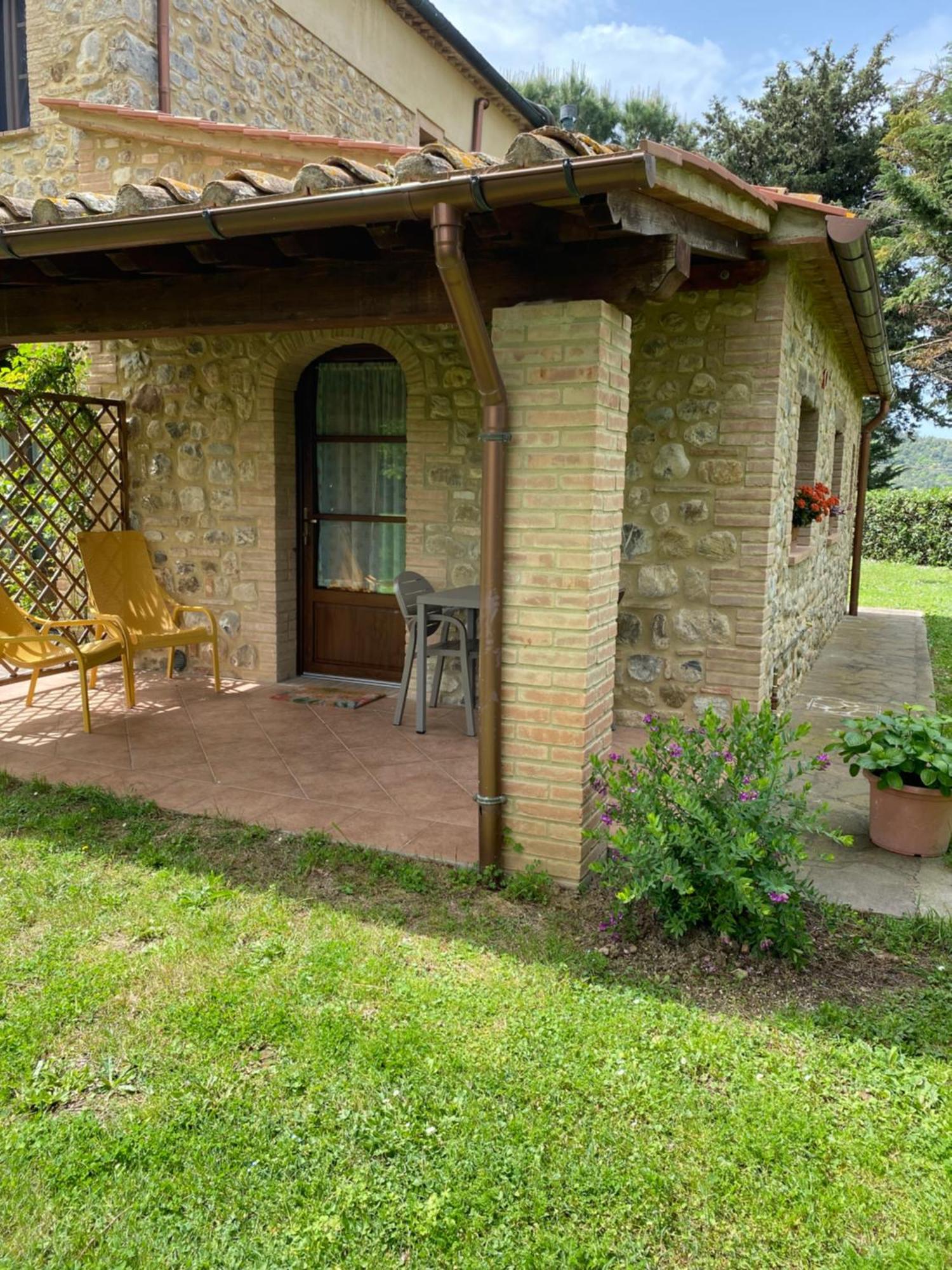 Agriturismo L'Antica Quercia Помаранче Экстерьер фото
